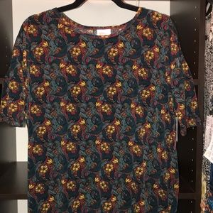 LuLaRoe Irma top